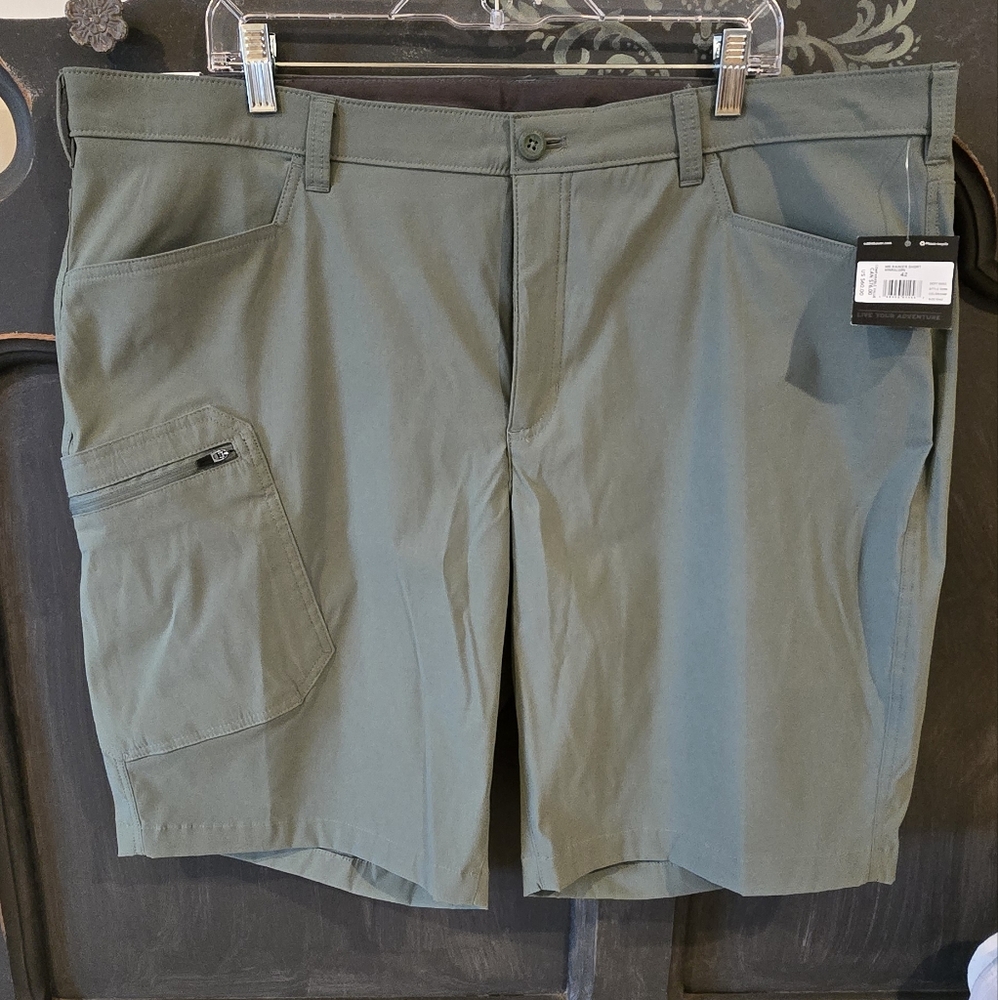 Eddie Bauer mens rainier short